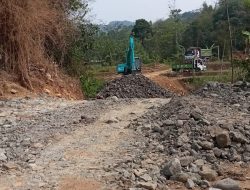 Diduga Galian C Didesa Sukaresmi Tidak Kantongi Ijin Resmi Dari Dinas Pertambangan Provinsi Jawa Barat