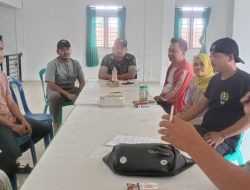 Serka.Arsep Turut Memediasi Pihak Orang Tua dan Ahli waris Yang bersengketa di Kantor Desa Mekarwangi