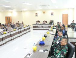 Dandim 0418/Palembang Hadiri Rapat Konsolidasi Penempatan Pasukan Pengamanan TPS dan Sispamkota TNI-Polri