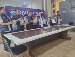 Pelaku Curas Tidak Berkutik Saat Di Ringkus Oleh Tim Reskrim Anti Bandit Labusel.