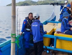 Sat Polair Polres Loteng Himbau Para Nelayan Untuk Tidak Gunakan Bom Ikan Saat Melaut.
