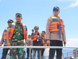 Lebaran Ketupat, Kapolres Lombok Utara Pimpin Patroli Air*