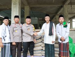 Safari Kamtibmas Dan Jumat Curhat, Kapolresta Mataram Kunjungi Masjid Nurul Ihsan Lingsar
