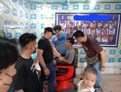 TAK MENUNGGU LAMA, TIM KHUSUS ANTI BANDIT POLSEK TORGAMBA KOLABORASI POLSEK UKUI RINGKUS PRIA SAAT CUKUR RAMBUT.