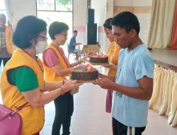 Sebarkan Semangat Cinta Kasih Komunitas Kasih Asasi Manusia (KAM) berbagi melalui kegiatan Bakti Sosial