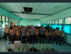 Sasar Pelajar Di Lenangguar, Sat Binmas Polres Sumbawa Lakukan Binluh