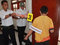 33 Adegan Diperagakan Dalam Rekonstruksi Kasus Pembunuhan Waria di Cakranegara