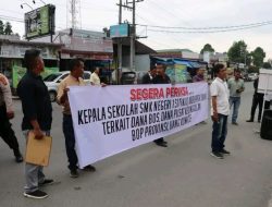 Polres Dairi Kawal Aksi Unjuk Rasa Dari Aliansi Pemerhati Pengguna Anggaran Negara (AP2AN) Kabupaten Dairi