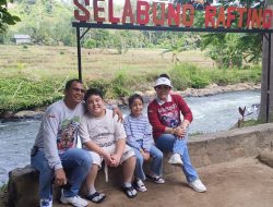 JonRoni M.Hasibuan Mengajak Istri Fitriana/Pingky Touring Motor Nmax ke Danau Ranau Okus