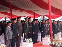 Mengenang Jasa Pahlawan Nasional, Pj. Bupati Bogor Bersama Kapolda Jabar Lakukan Ziarah Tabur Bunga ke Makam K.H, Idham Chalid