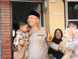 KAPOLRES, Bogor Kunjungi Kediaman Bayi Tertukar