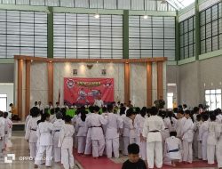 Kejuaraan Karate KKI Cup 1 Tingkat Pelajar Antar Kabupaten Kota, Anggota Koramil 1208-03/Tebas Tampil Sebagai Juri