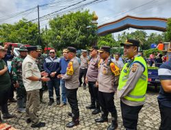 Polres Muara Enim Bersama Dinas Sosial Tanggap Bencana Dirikan Dapur Umum