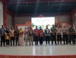 Disertai Berbagi Kenangan, Acara Kenal Pamit Camat Lawang KidulPejabat Lama Kepada Pejabat Baru Berjalan Meriah