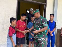 Dandim 1208/Sambas Dampingi Danrem 121/ABW Tinjau Pembangunan MCK Dan Kamar Mandi Asrama Rumah Singgah di Perbatasan