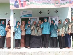 Kunjungi Lokasi P2WKSS, Pj. Ketua TP PKK Beri Motivasi Masyarakat Agar Majukan Desa 