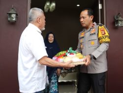 Perwakilan PJU Polda Sumsel Silaturahmi dengan mengunjungi Purnawirawan Polri Brigjen Pol Purn Drs Zulkarnain