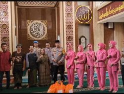 Polsek Cibungbulang Bersama Bhayangkari Dalam Rangka Menyambut HUT Bhayangkara ke – 78 1 Juli 2024, Melaksanakan Sholat Dzuhur Berjamaah Gelar Bhakti Religi