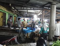 Suasana Pajak Inpres Pasar Pagi Aek Kanopan Selalu Ramai 