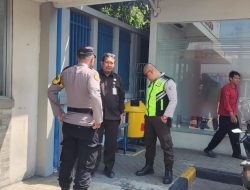 POLSEK CARINGIN LAKSANAKAN GIAT PATROLI WILAYAH DAN BERI HIMBAUAN KAMTIBMAS KEPADA SECURITY DAN WARGA BINAAN LAINNYA