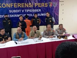 Subdit V Siber Ditreskrimsus Polda Sumsel Menangkap seorang tersangka penyebaran video dan Foto Asusila