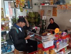 Polsek Gunung Putri Cek TKP Pencurian dengan Pemberatan di Toko Hoki Nagrak Yang Viral di Medsos