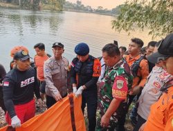 Upaya Polsek Cibinong Beserta Instansi Membuahkan Hasil Berkat SINERGITAS Terkait Menemukan Jasad Yang Tenggelam di Setu Citatah Cibinong