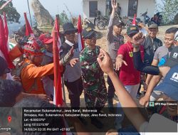 Muspika Sukamakmur Bentangkan Sangsaka Merah Putih Dipuncak Gunung Batu Sukaharja
