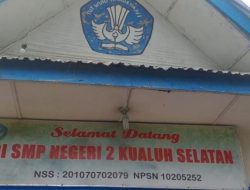 Seorang Oknum Guru PNS SMP N II Kualuh Selatan Labura Melakukan Pemukulan Terhadap Murid 