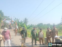 Babinsa Desa Sirnasari Turut Hadir Dalam Monev Jalan Desa