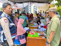 SINERGITAS TNI POLRI WILAYAH HUKUM POLSEK CIOMAS GOAT MONITORING BANTUAN PANGAN WARGA YANG TERKENA DAMPAK STUNTING
