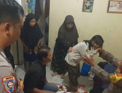 Kapolsek Cibungbulang Bersama Anggota Polsek Berikan Trauma Healing Kepada Keluarga Korban Perampokan Cimayang Bogor