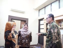 Sekda Ajat Dukung Direktur RSUD Cibinong Jadi PNS Berprestasi Tingkat Jawa Barat