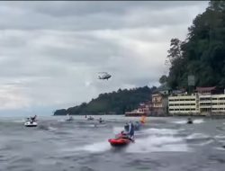 Helikopter AW169 Polri Terbang Diatas Para Racer Aquabike World Championship Danau Toba, Ajang Internasional Aman