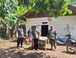 SINERGITAS TNI POLRI WILAYAH HUKUM POLSEK KLAPANUNGGAL DESA LIGARMUKTI GIAT COOLING SISTEM SAMBANG WARGA BERI HIMBAUAN DAN AJAK JAGA KAMTIBMAS