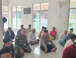 POLSEK JASINGA BERSAMA SATAKEHOLDER TERKAIT LAINNYA BANTU PENANGANAN DIMANA ADANYA ANGGOTA PPS TPS 03 KP NANGGELENG RT 02 RW 03,DESA PANGAUR KEC.JASINGA KAB BOGOR MENINGGAL DUNIA SEWAKTU MAU BERANGKAT KE TPS