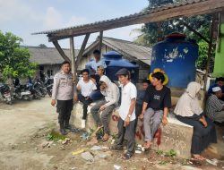 Bhabinkamtibmas Wilayah Hukum Polsek Rumpin Giat Cooling Sistem Menjalin Kedekatan bersama Dengan Warga Desa Binaan Beri Pesan Dan Ajak Jaga Kamtibmas