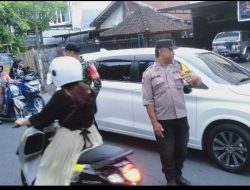 Kawal Tradisi Nyongkolan, Bhabinkamtibmas dan Babinsa Pastikan Keamanan dan Kelancaran Acara