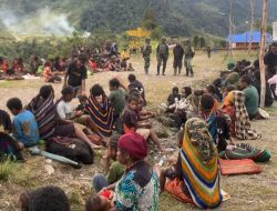 *Satgas Yonif 400/Banteng Raiders Gelar Sosialisasi dan Program Makan Bersama di Distrik Dal, Nduga*