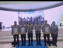 Kapolresta Mataram Hadiri Penganugrahan Pelayanan Publik Polri Makin Humanis dan Pofesional