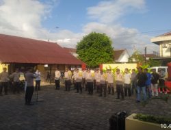 Kapolsek Selaparang Dorong Personel Tingkatkan Keamanan dan Disiplin dalam menjalankan Tugas