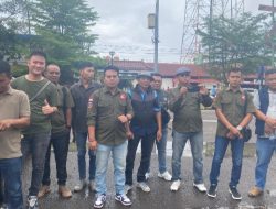 Puluhan Massa TRINUSA Kepung Kantor Bupati Muba: Muba Expo Rp2,6 Miliar, Jalan Ditutup, Pedagang Diperas