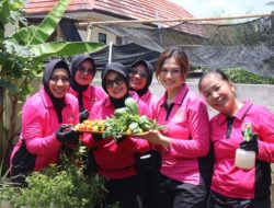 Bhayangkari Lombok Utara Jadi Pelopor Produksi Eco Enzyme di NTB
