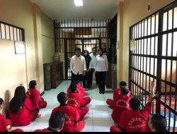 Bidkum Polda NTB Sambangi Rutan, Ajak Tahanan Melek Hukum dan Pahami UU Pemasyarakatan