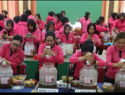 Bhayangkari Torehkan Rekor MURI: 59.800 Anggota Serentak Olah Eco Enzym untuk Indonesia Hijau