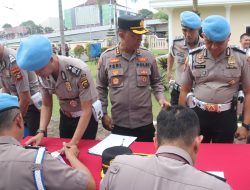 Kapolda Sandi Nugroho Audit Senjata Api Personel Polda Sumsel