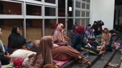 Konflik Agraria Muba Memuncak, Warga Sumber Jaya Tidur di Teras Kantor Bupati Demi Tanah Mereka