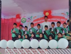 Penamatan dan Pentas Seni TK Islam Khodimul Qur’an Angkatan II Berlangsung Meriah dan Penuh Haru