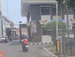 PERADI Karawang Kritik Barrier Gate Mapolresta: Pelayanan Publik Kok Makin Ribet, Parkir Warga Malah Berbayar?